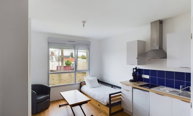 Bourges Apartment | Apartment-Apartment-Ensuite with Shower