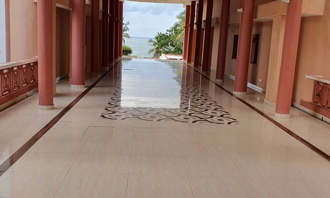 Shanzu Condo | Apartment apartment on the seafront La Mera Beach Apartments