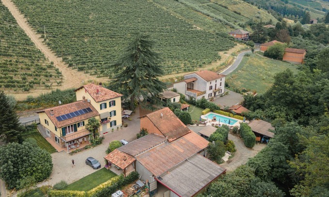 Strevi Apartment | Apartment 'Appartamento - Azienda Oddone Prati' with Private Pool, Shared Garden and Wi-Fi