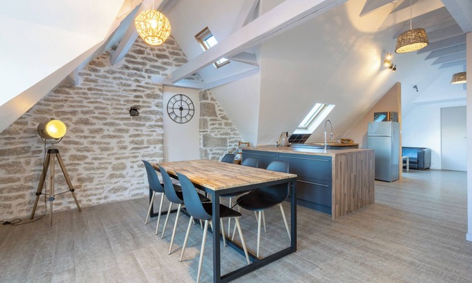 Guilvinec Apartment | Apartment 'Appartement De Charme' with Wi-Fi