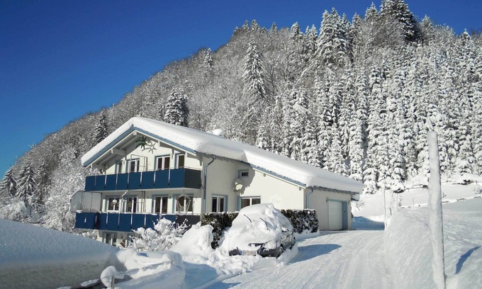 Dalaas Apartment | Apartment Arlberg for up to 8 people