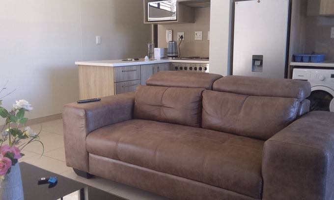 Windhoek Apartment | APARTMENT AT MANDUMEPARK