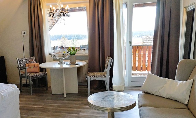 Hubertshofen Apartment | Apartment at the Kirnbergsee, 33sqm, balcony, 1 living/bedroom, max. 2 persons