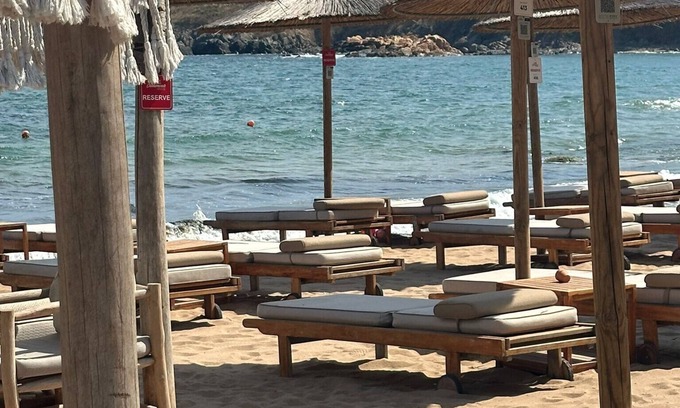 Chernomorets Apartment | Apartment 'Atia Bulgaria' with Sea View, Wi-Fi and Air Conditioning