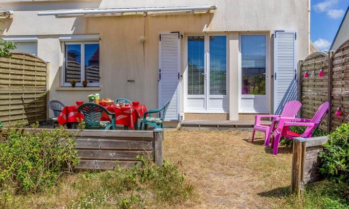Denneville Apartment | Apartment Babord - DVL402 by Interhome