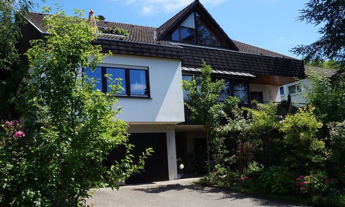 Lahr Apartment | Apartment 'Bannstein Lahr' with Private Terrace, Shared Garden and Wi-Fi
