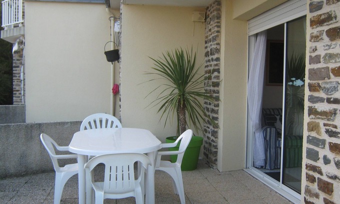 Barneville-Carteret Apartment | Apartment Barneville-Carteret Magnificent views of sea and harbor