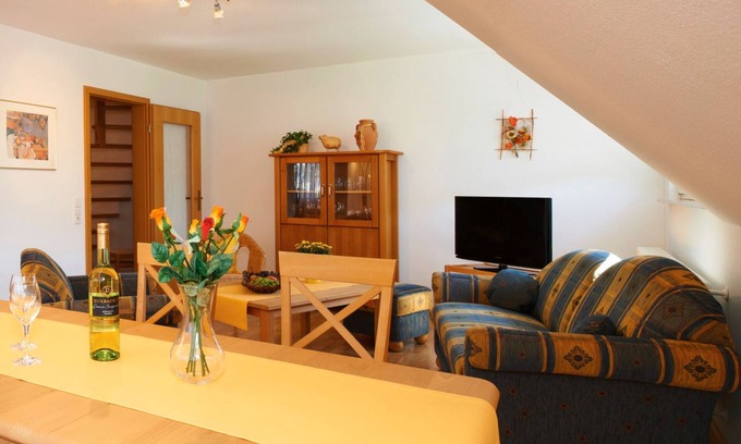 Biederbach Apartment | Apartment "Bergblick", 76 sqm, 2 bedrooms, max. 4 people