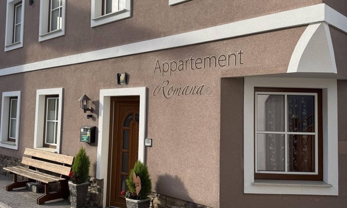 Schladming Apartment | Apartment Bergwasser- first floor w. Garden access - Apartments Romana