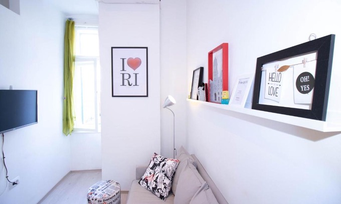 Rijeka Apartment | Apartment Bura