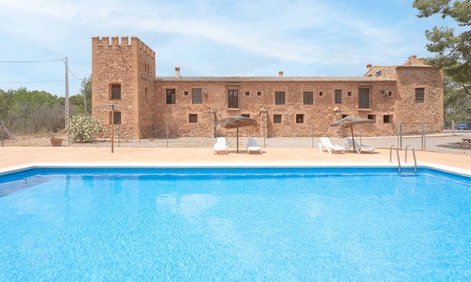 Altura Apartment | Apartment 'Casa Cala' with Mountain View, Shared Pool and Shared Garden