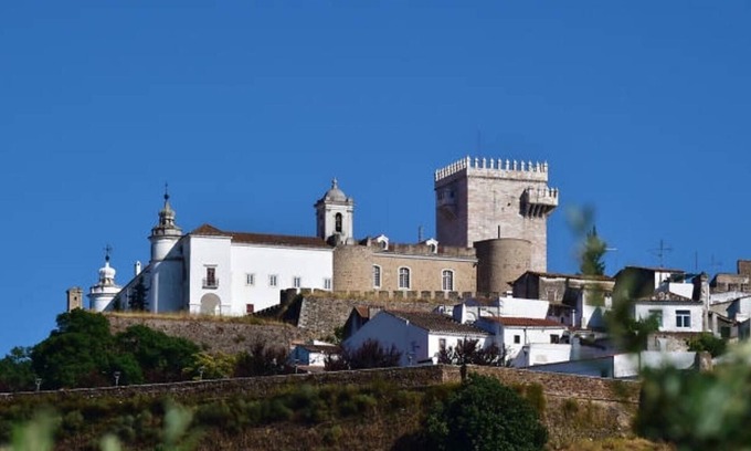 Estremoz Apartment | Apartment 'Casa Do Morgado Do Casco' with Wi-Fi and Air Conditioning