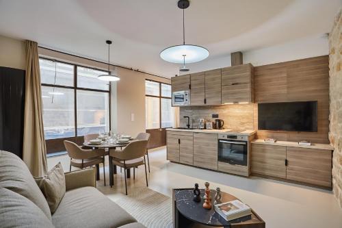 Quartier de la Folie-Mericourt Apartment | Apartment Center of Paris by Studio prestige