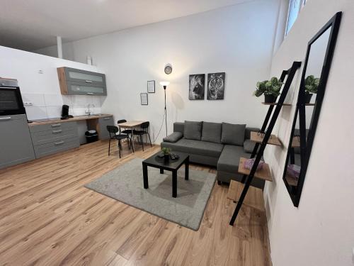 Dortmund Apartment | Apartment Central 10C 40qm Wi-Fi free Parking calm back house