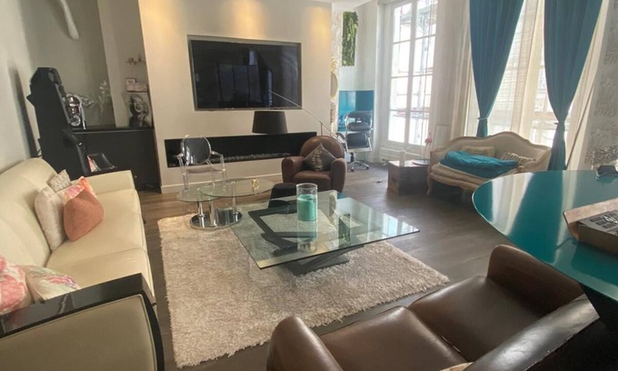 Gaillon Apartment | Apartment CENTRE PARIS 4 Bedrooms 8P