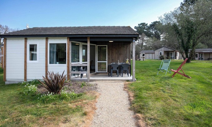 Pleumeur-Bodou House | Apartment 'Chalet Premium 1' with Private Terrace and Shared Garden