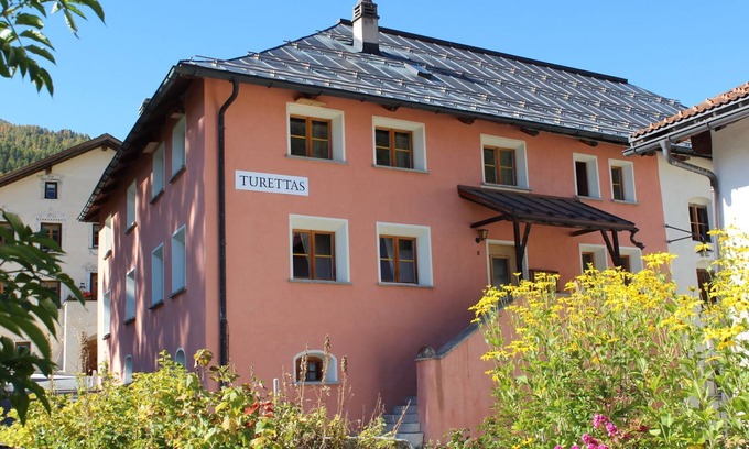 Fuldera Apartment | Apartment Chasa Turettas Fuldera upper floor