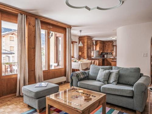 Zuoz Apartment | Apartment Chesa Mezzaun by Interhome