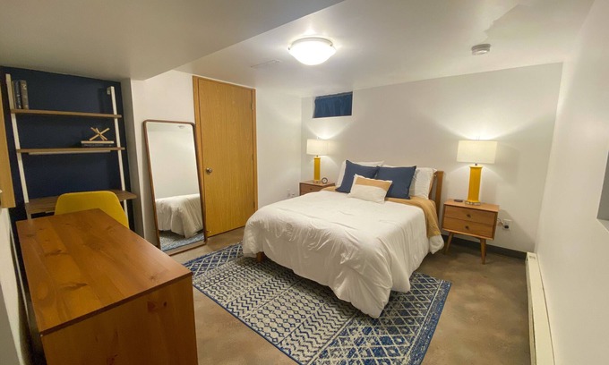 Northrup Apartment | Apartment close to downtown Rochester, walking distance to Mayo!