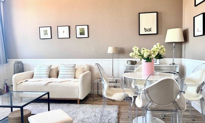 Dailly Apartment | Apartment Close to NATO