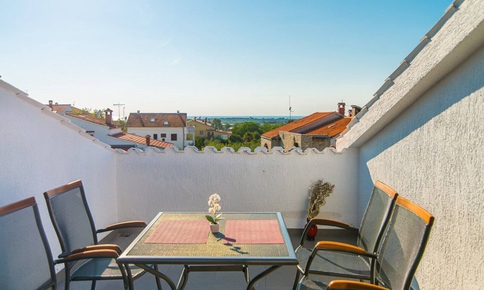 Gulici Apartment | Apartment Complex Dino/Two-Bedroom Apartment Dino III with Roof Terrace