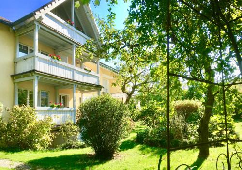Radolfzell am Bodensee Apartment | Apartment Daniela