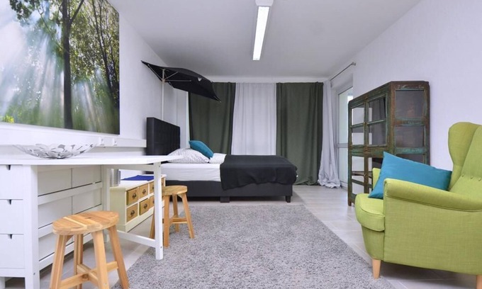 Gaeufelden Apartment | Apartment-Connected-Private Bathroom-Balcony-Vivi