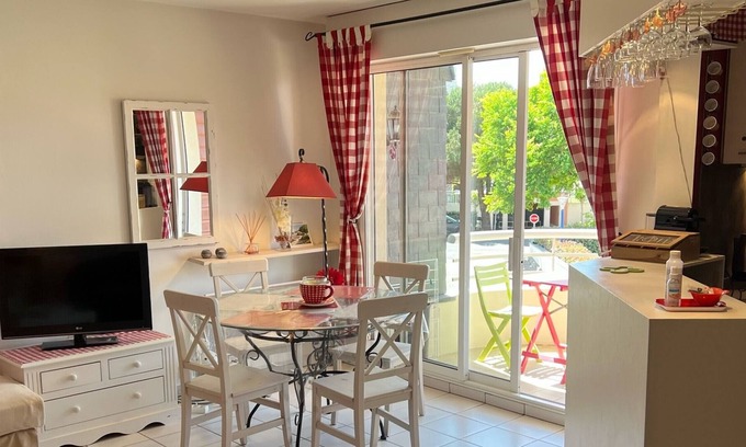 Port Guillaume Apartment | Apartment Dives-sur-Mer, 1 bedroom, 3 persons
