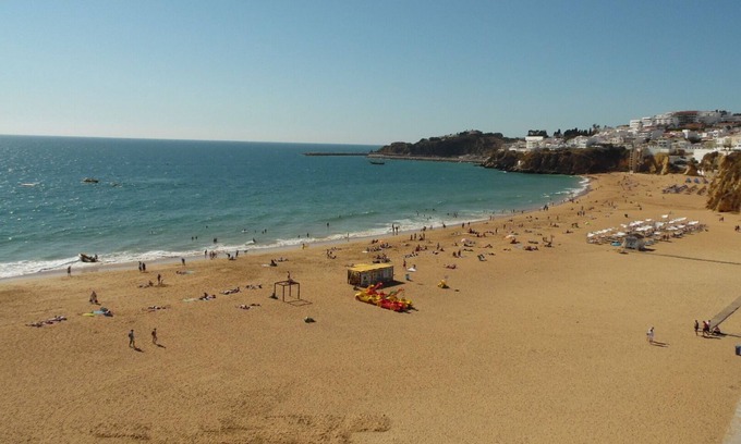 Albufeira Apartment | APARTMENT DOROTHEA WITH DREAMY SEA VIEW CENTER CENTER - 200m FROM THE BEACH