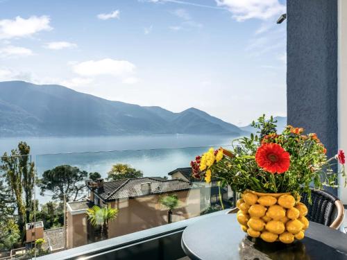 Ascona Apartment | Apartment Double Room Modern-7 by Interhome