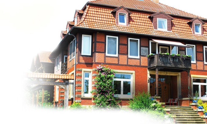 Hessisch Oldendorf Apartment | Apartment-Ensuite with Bath-Courtyard view