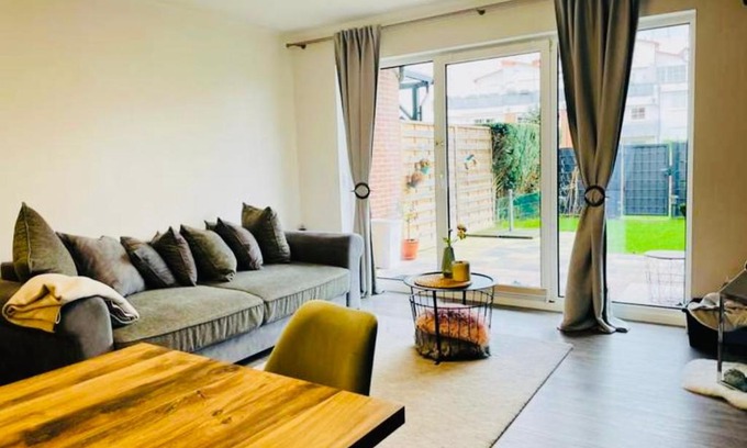 Region Hannover District Apartment | Apartment Ernesto Laatzen