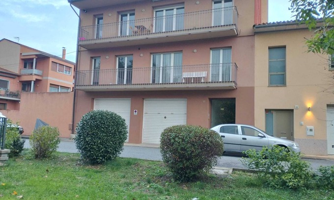 Sant Esteve d'en Bas Apartment | Apartment with mountain views