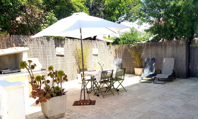 Saint-Aygulf Apartment | APARTMENT F2, GROUND FLOOR, 4 PERS, WALKING DISTANCE, DOWNTOWN, BEACH, TERRACE, GARDEN