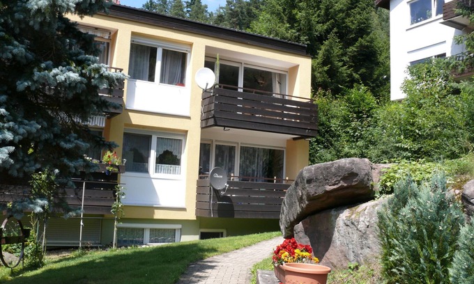 Bad Liebenzell Apartment | Apartment "Ferienwohnung Dittmar am Kaffeehof" with Balcony & Wi-Fi