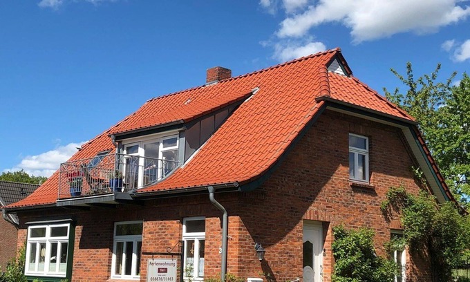 Schmilau Apartment | Apartment 'Ferienwohnung Schmilau' with Private Garden, Balcony and Wi-Fi