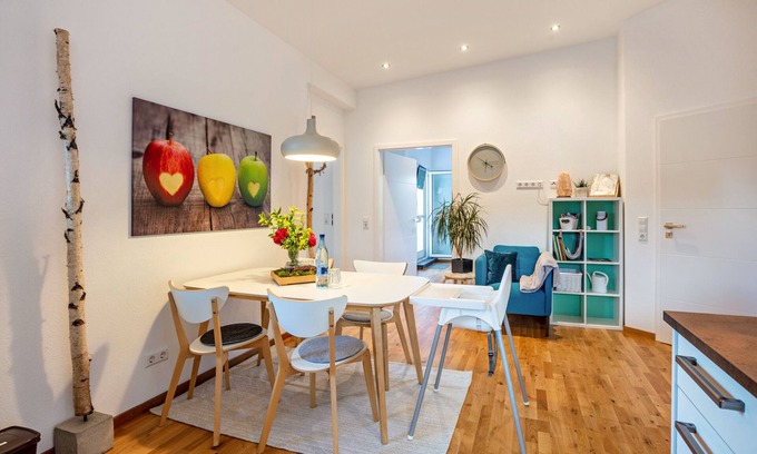 Weilheim Apartment | Apartment 'Ferienwohnung Happy' with Balcony and Wi-Fi