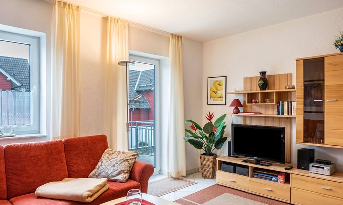 Oberhof Apartment | Apartment 'Ferienwohnung Tannenblick 3-2-3-3' with Mountain View, Garden and Wi-Fi