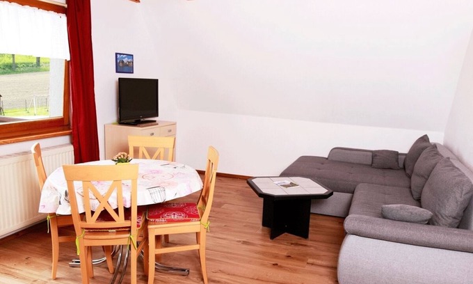 Hohenbodman Apartment | Apartment 'Ferienwohnung 1, 50 Qm' with Shared Garden, Balcony and Wi-Fi