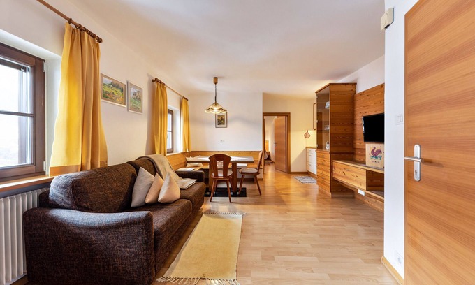 Fie allo Sciliar Apartment | Apartment "Florerhof Lavendel" with Mountain View, Sauna, Wi-Fi & Garden