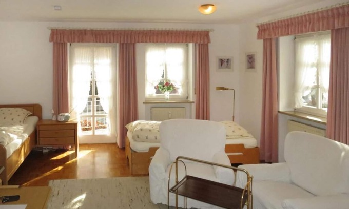 Gmain Apartment | Apartment for 1-2 persons 46 sqm with balcony