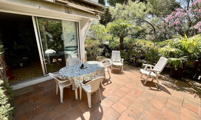 La Petite Motte Apartment | Apartment for 4 at 400 m from the beach