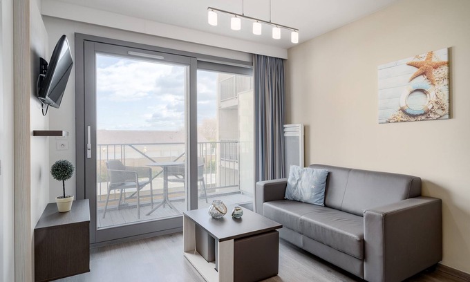 Bray-Dunes House | Apartment for 4 people with balcony