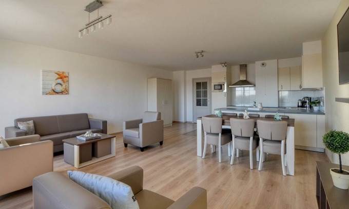Bray-Dunes House | Apartment for 6 people (4 adults - 2 children) with balcony