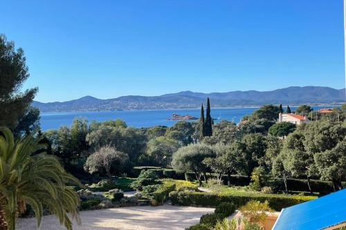 Saint-Raphael Apartment | Apartment for 6 with terrace 100 m from the sea