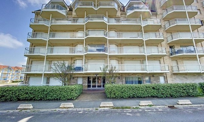Stella-Plage Apartment | Apartment for 4 with parking in Stella Plage