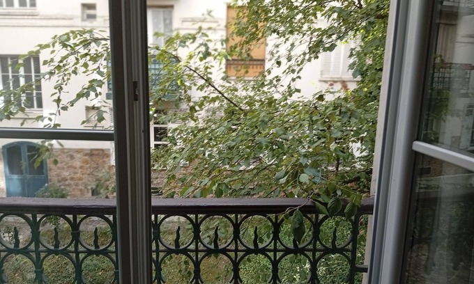 14th Arrondissement Apartment | Apartment for rent for a period of 4 months well located near all shops