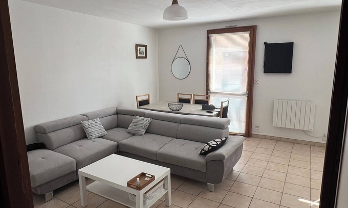 Cherbourg-en-Cotentin Apartment | Apartment Résidence Napoléon (private parking) in the city center