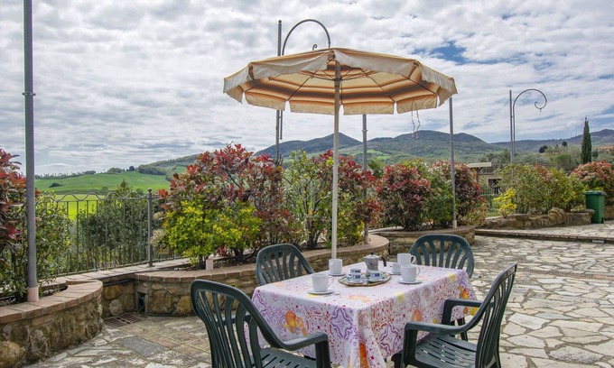 Lajatico Apartment | Apartment Giallo by Interhome