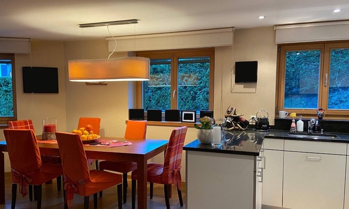 Klosters-Serneus Apartment | Apartment "Grischun" with Terrace & Wi-Fi